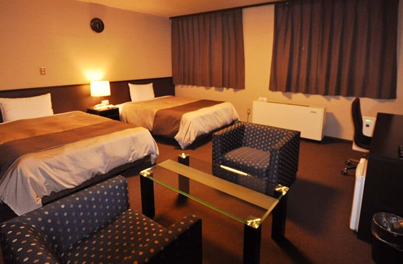 Roomy deluxe rooms