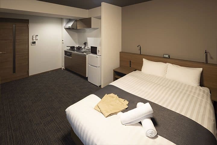 Roomy 27–32 m² rooms