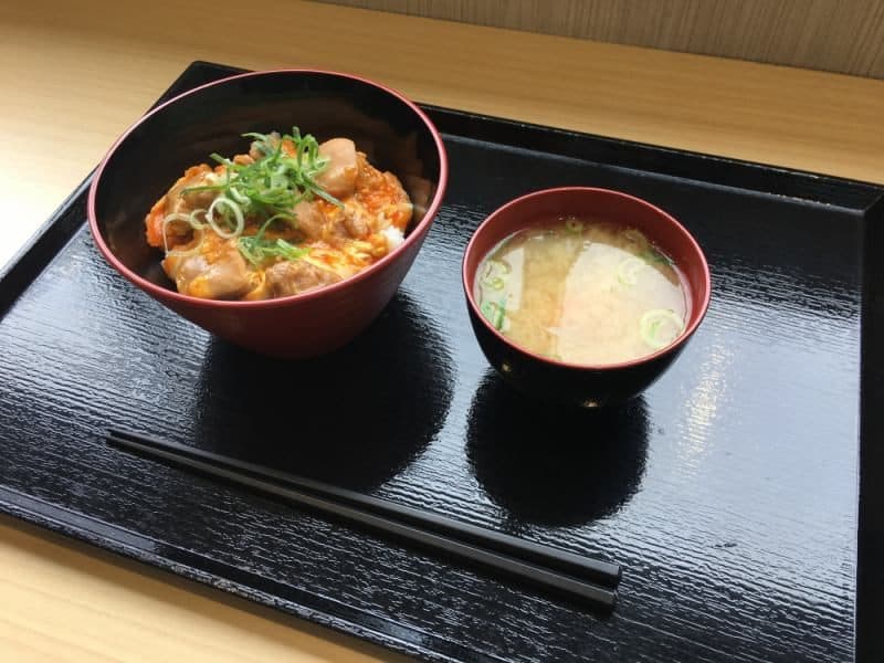 수제 오야코동 조식