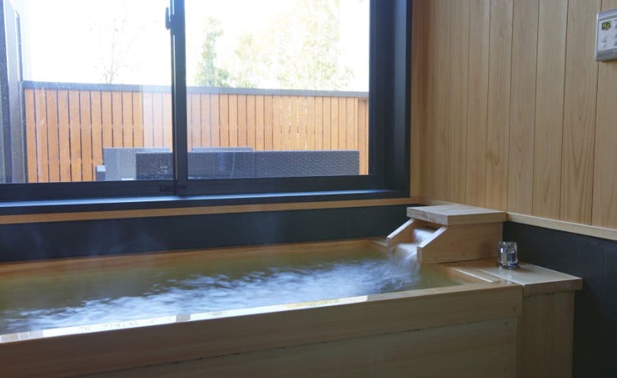 Dogo Onsen hinoki bath