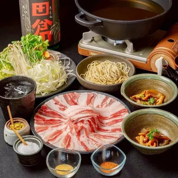 흑돼지 샤부샤부와 로스터리 카페