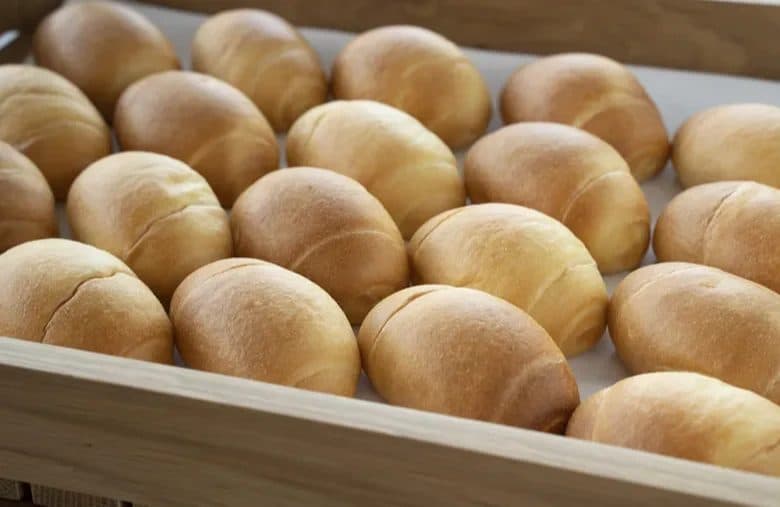 매일 아침 굽는 빵