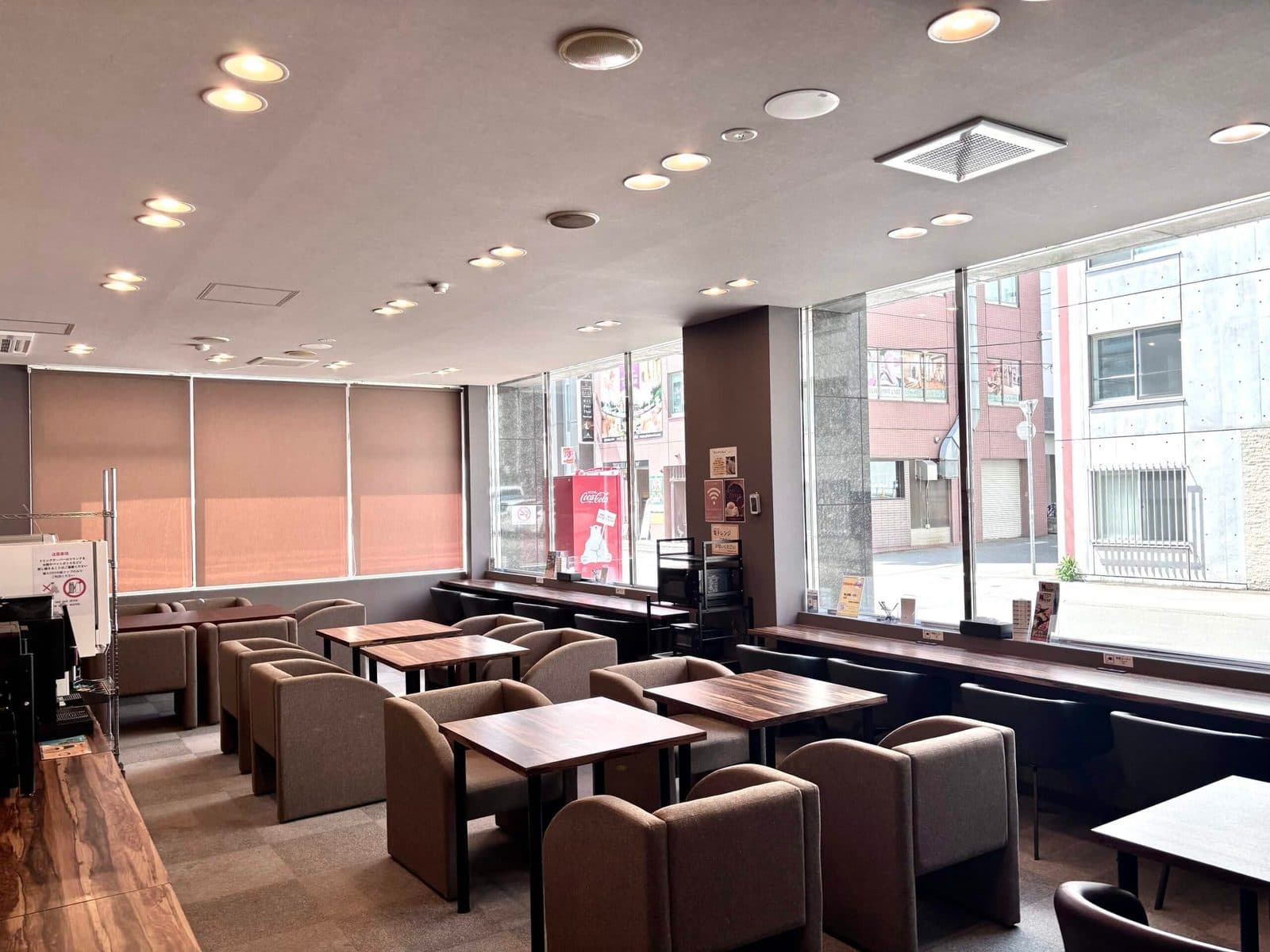 1F free space lounge