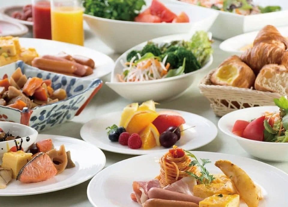 Japanese & Western breakfast