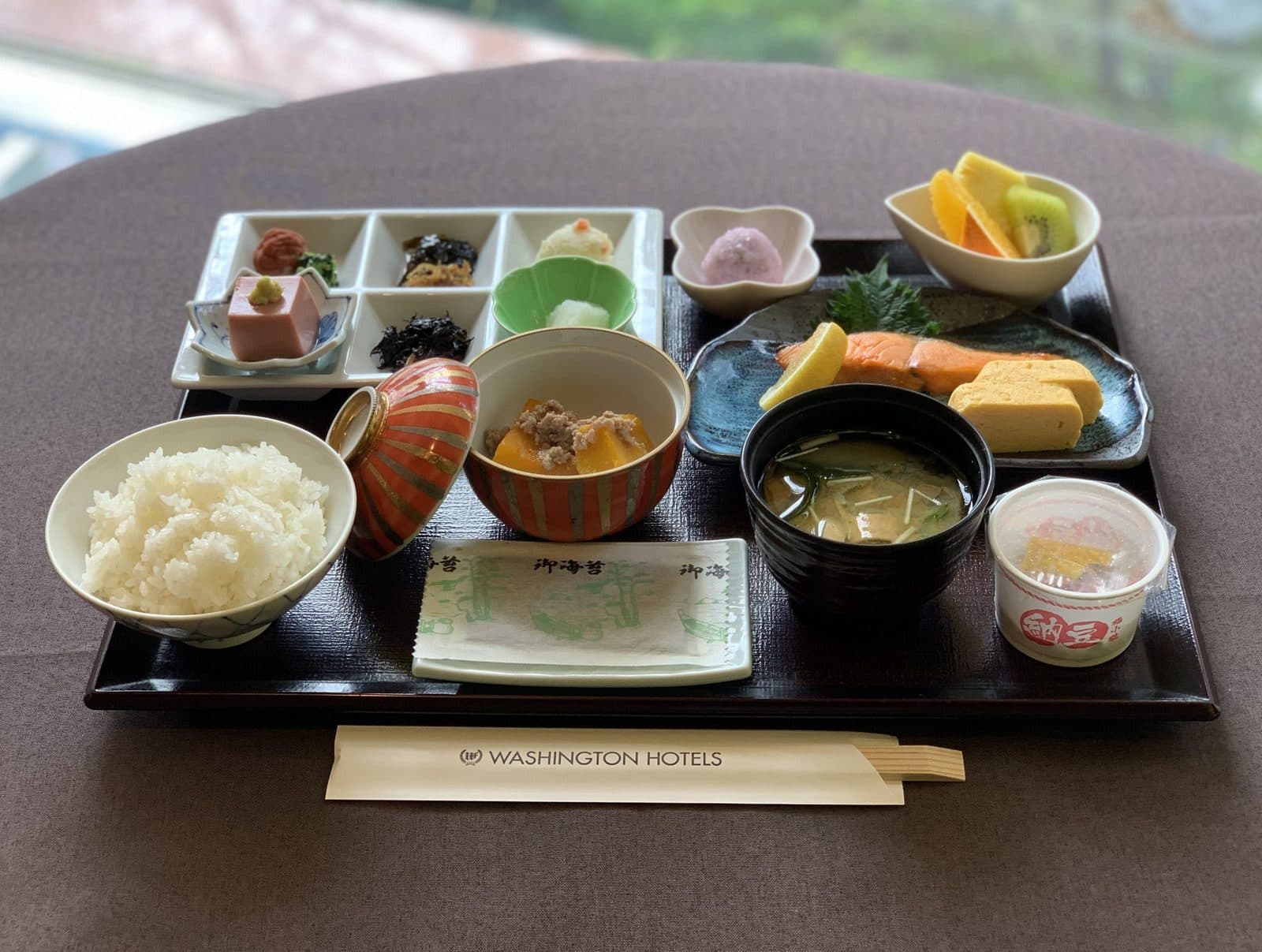 Choose-your-own breakfast