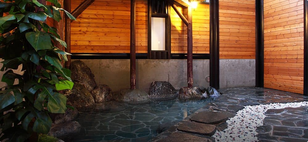 Hakuba Himekawa Onsen baths