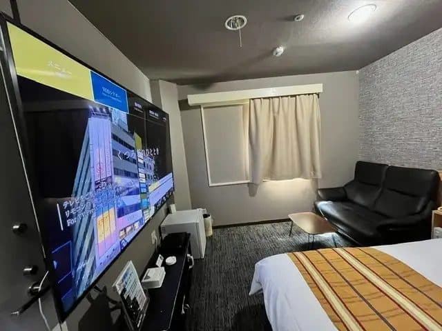 85인치 TV 시어터룸