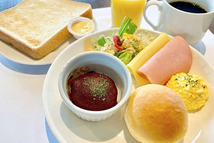 Top-floor sky restaurant