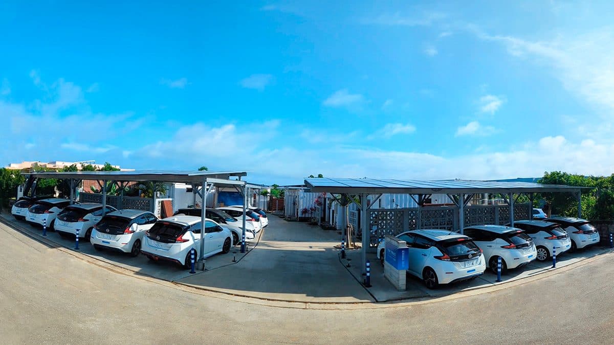 太阳能离网与电动租车