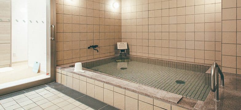 천연 광석 대욕장·사우나