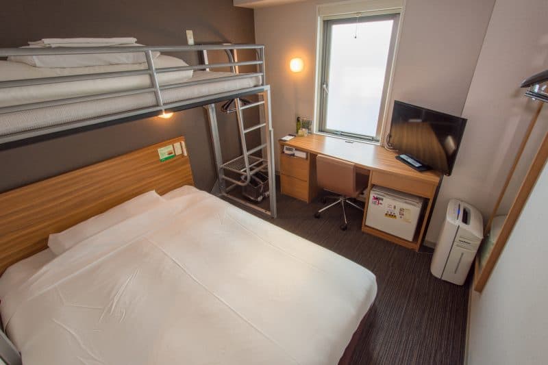 Rooms with a loft bed