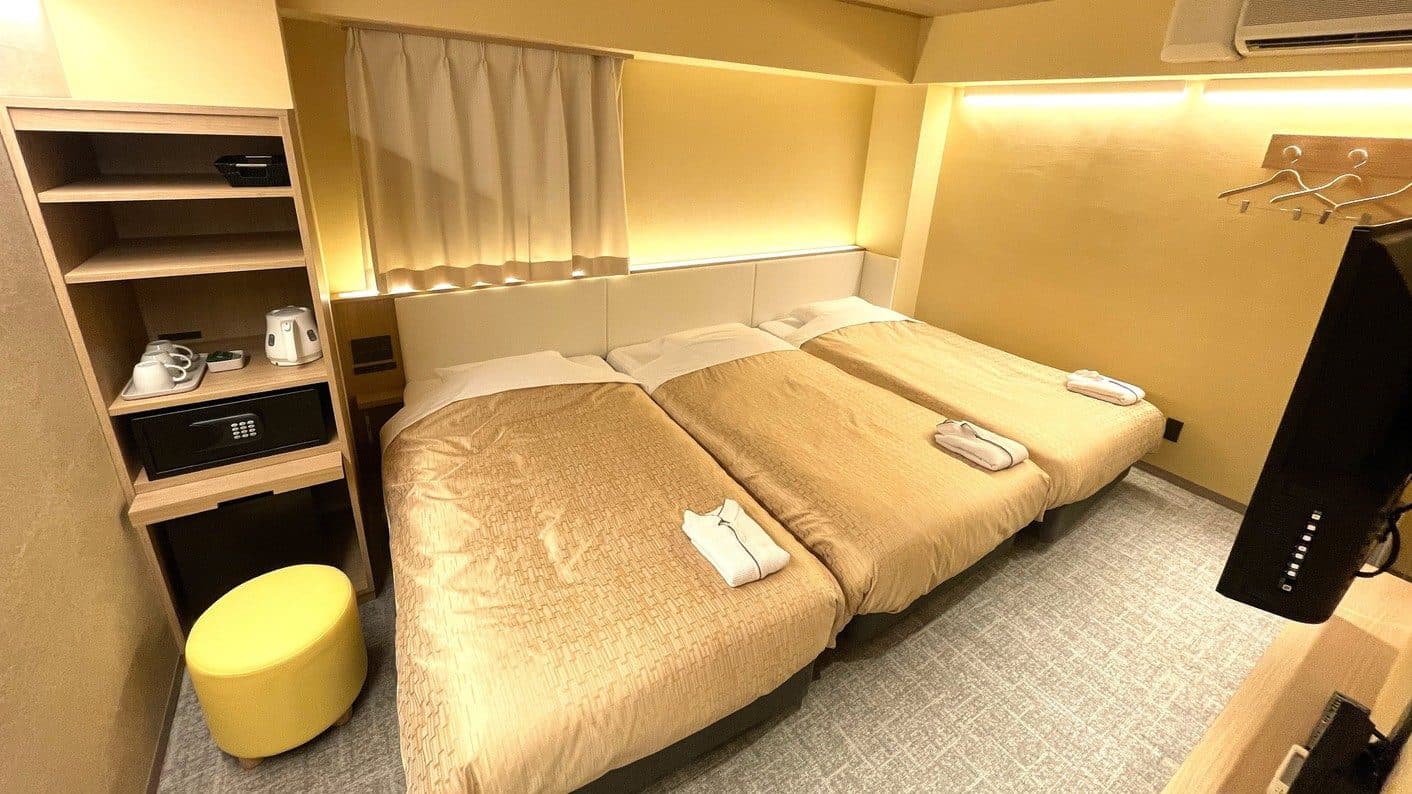 Renovated triple room