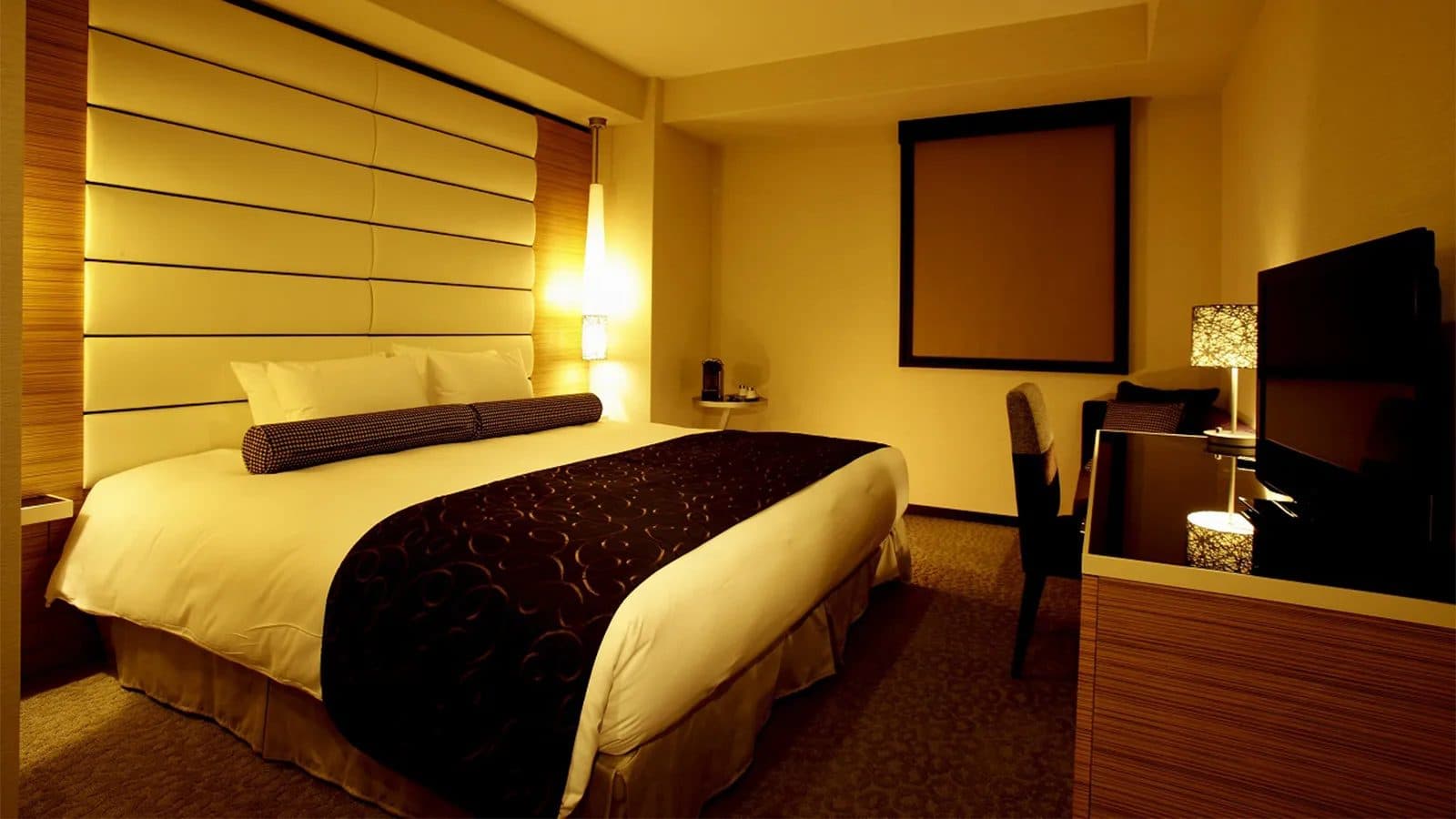 Beds up to 200 cm wide