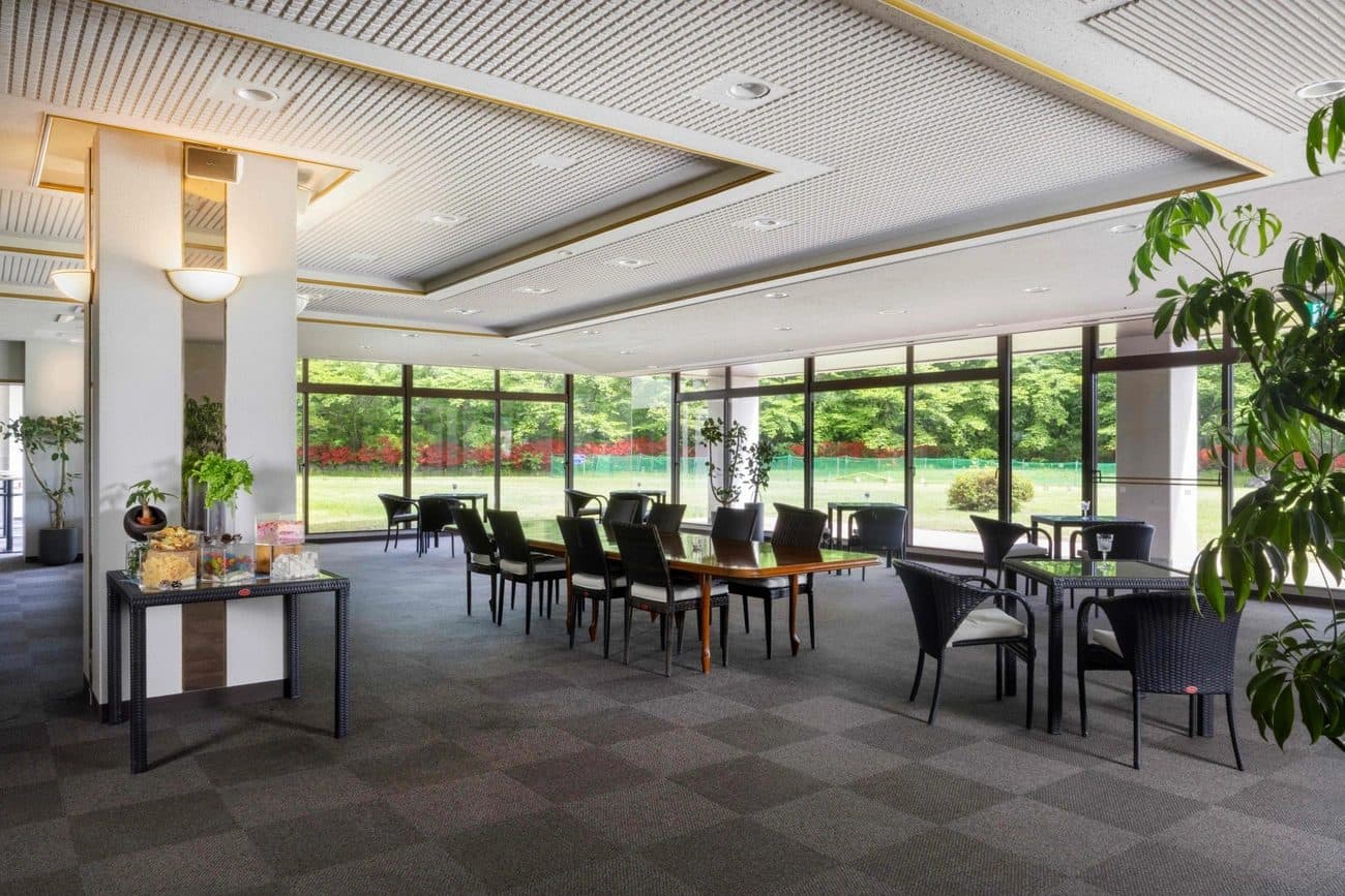 Evenings in the lounge