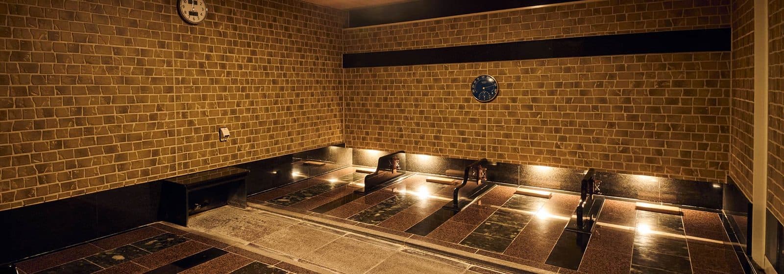 Women-only stone spa 'Hinoyu'
