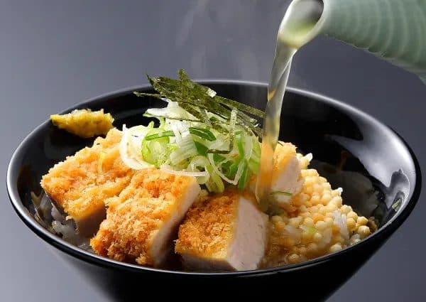 흑돼지 오차즈케와 게이한 조식