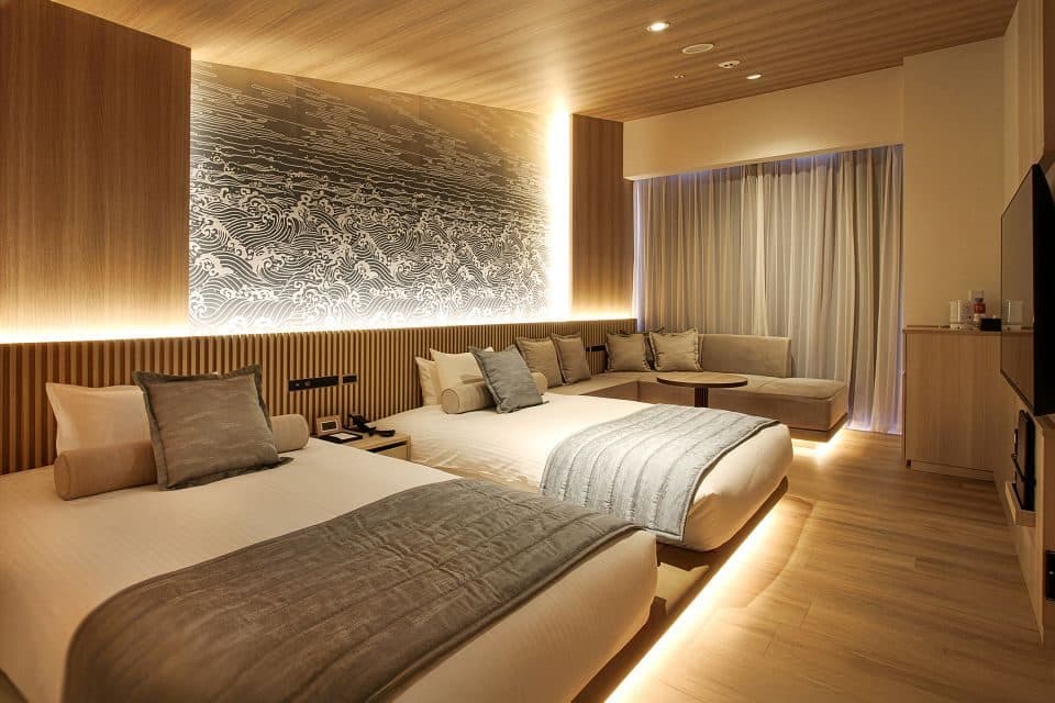 Train & Ocean View rooms
