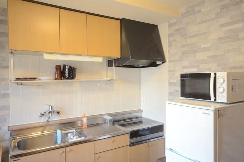 Kitchen and washer