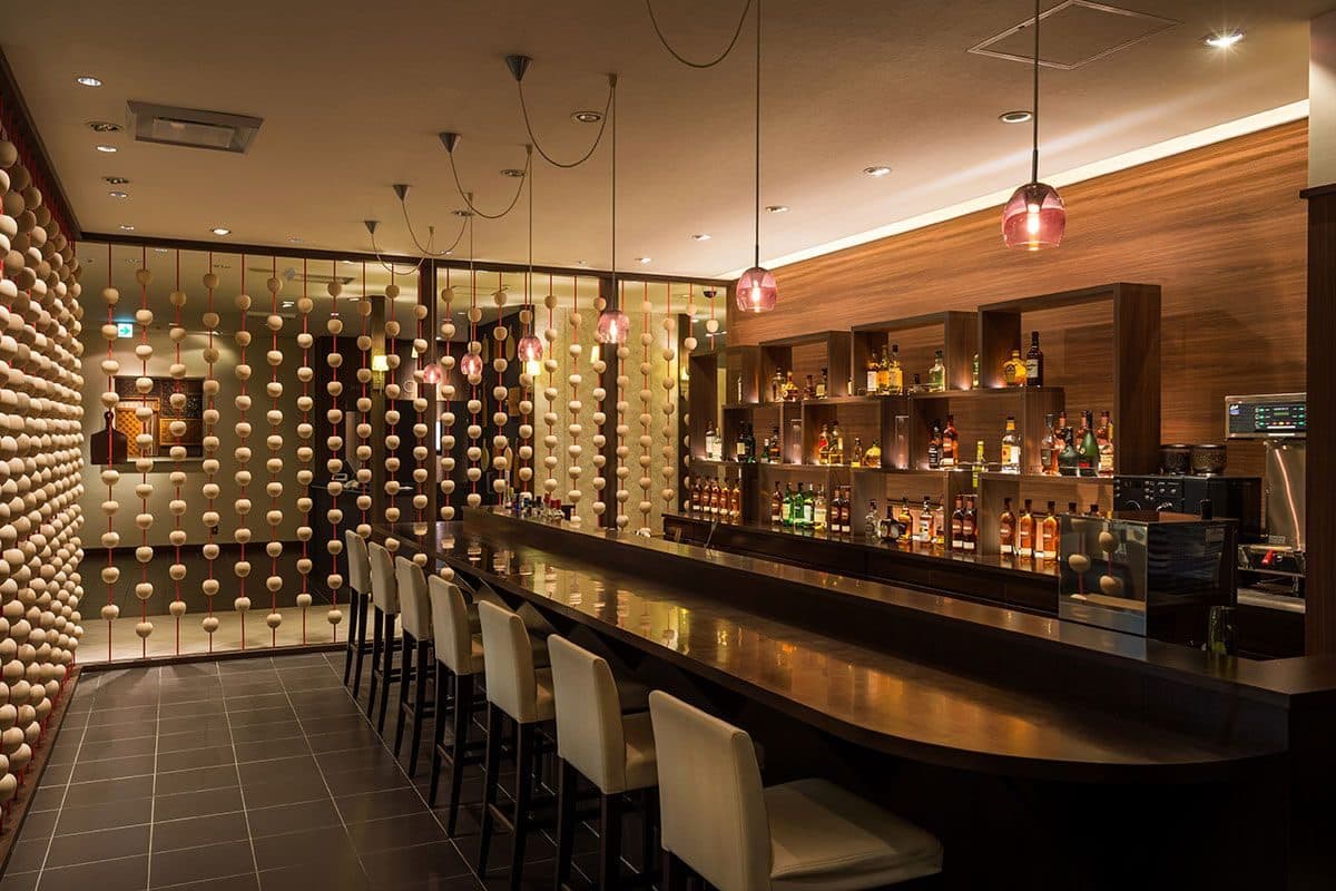 Buffet dining and a bar