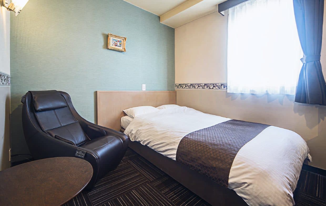 Deluxe rooms with massage chairs