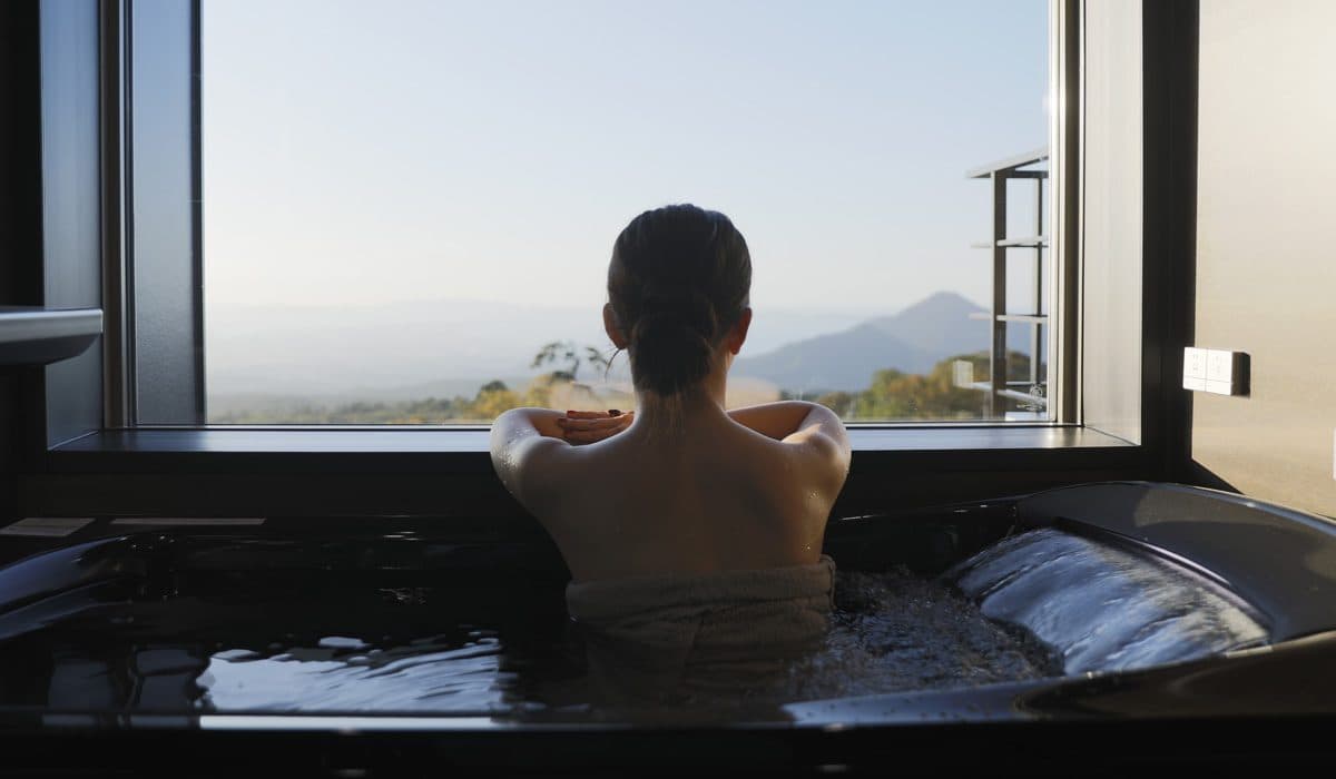 Sea and Daisen views