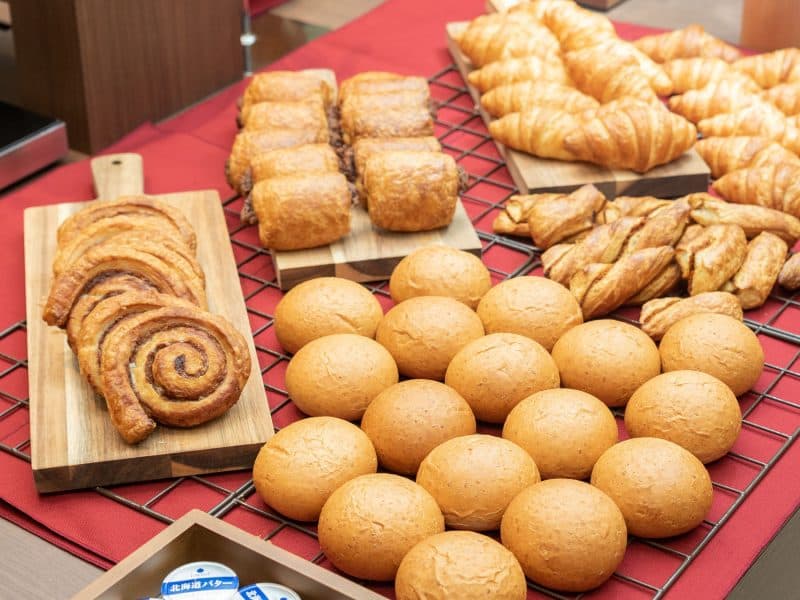 Healthy breakfast buffet (paid)