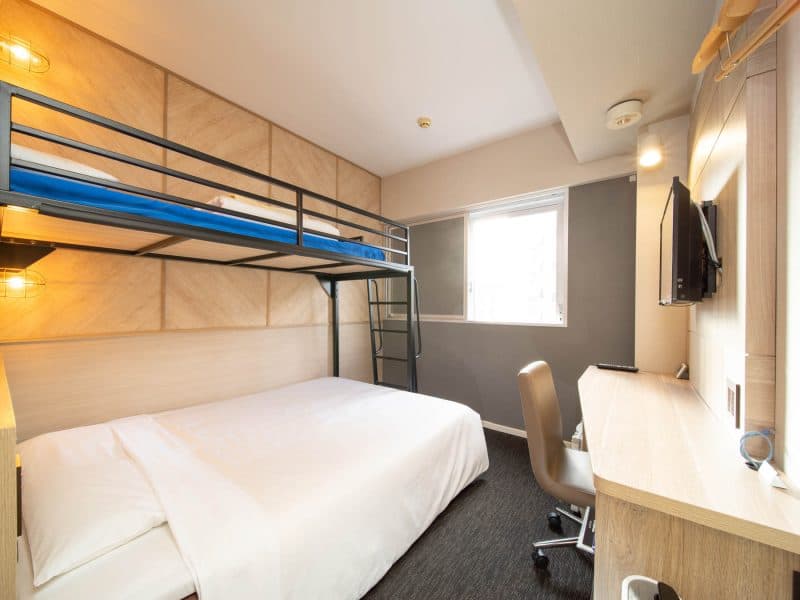 Super Room with loft bed