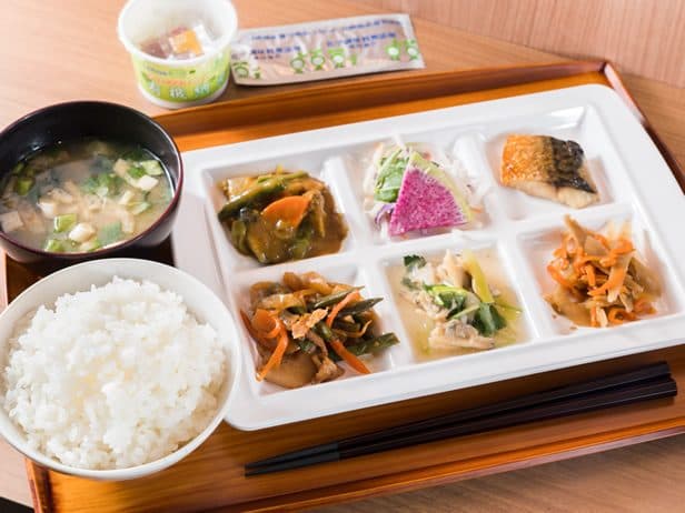 Free breakfast buffet