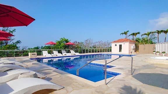Pool with jacuzzi and sauna