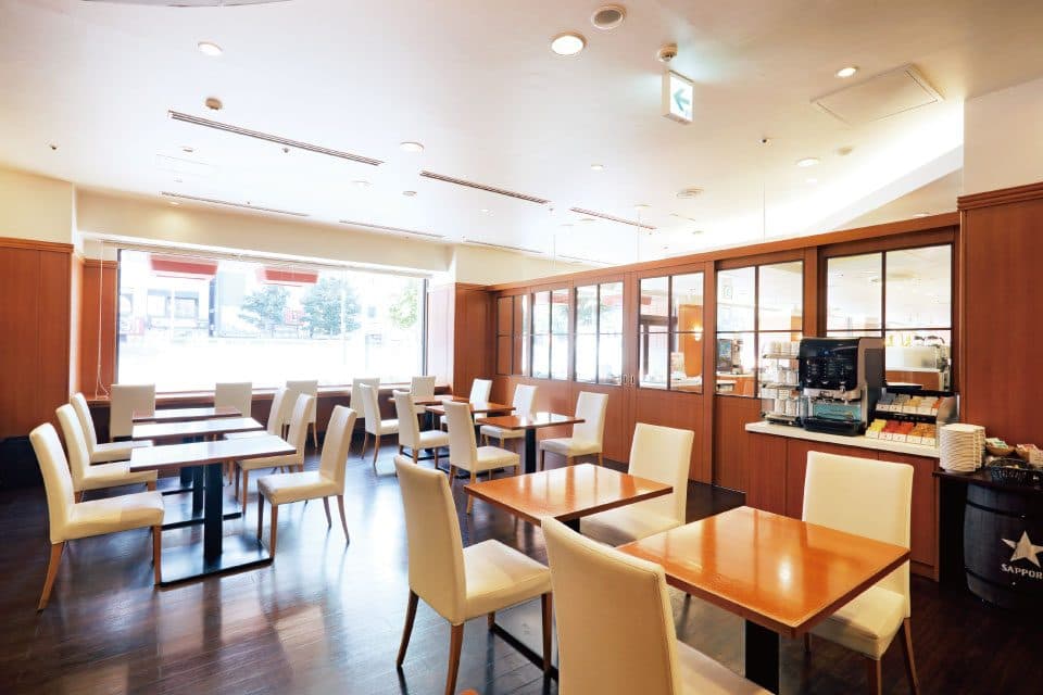 Free guest lounge