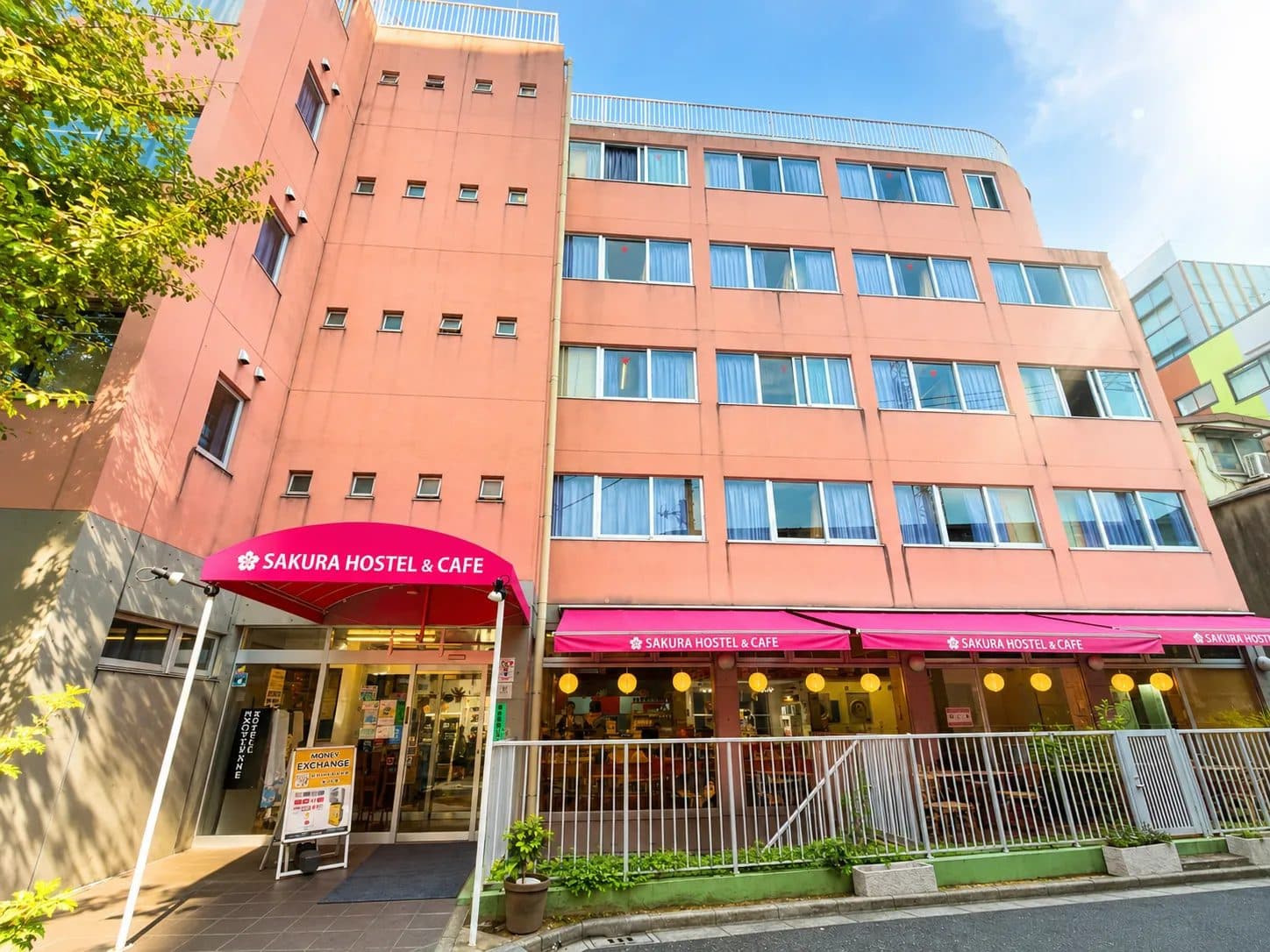 Sakura Hostel Asakusa