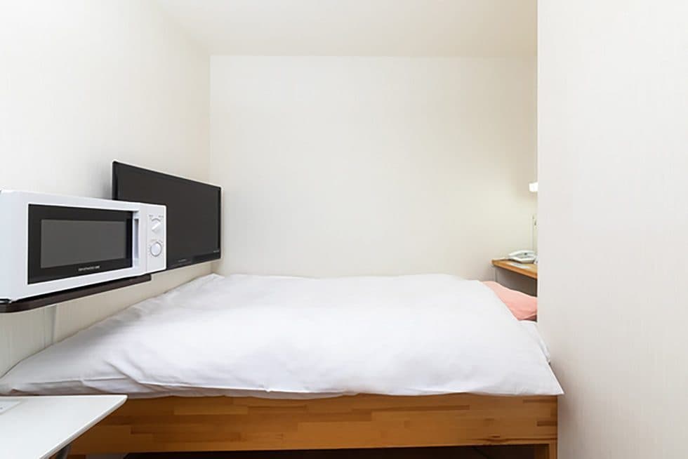 Quiet rooms, long stays