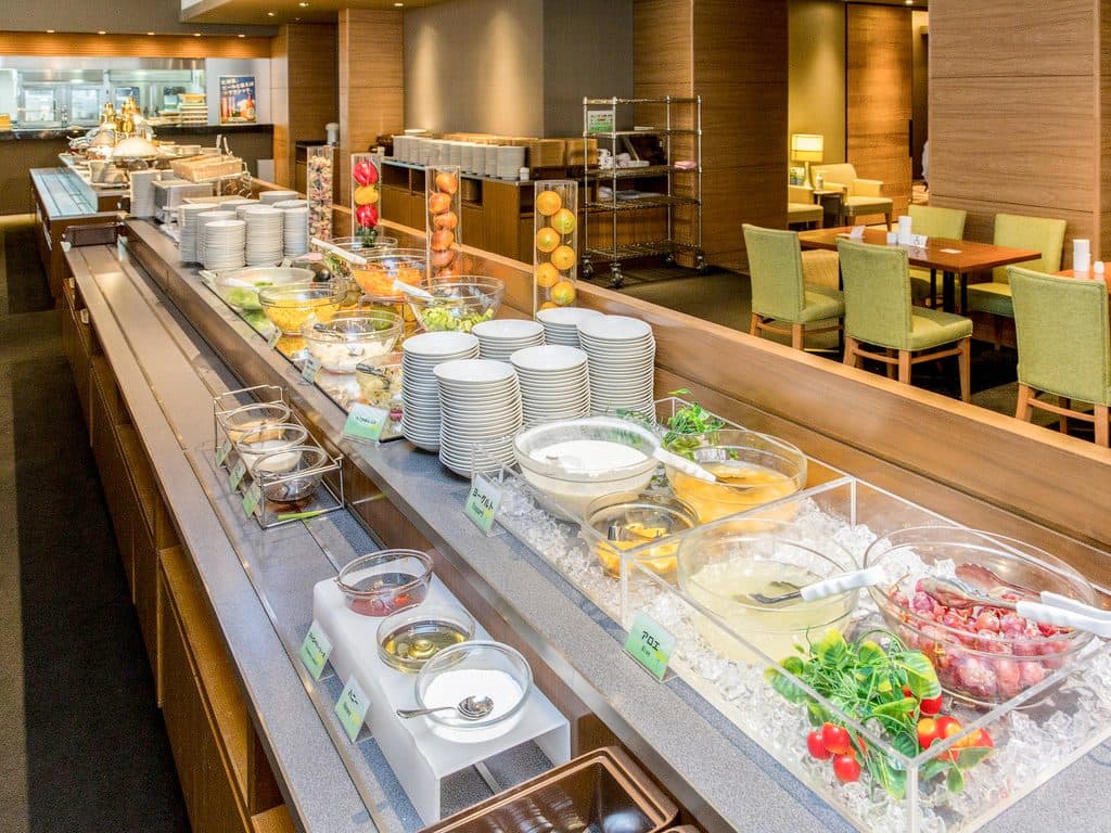 Japanese & Western breakfast buffet