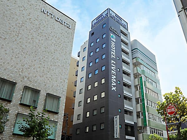 2 min from Tsukiji Station
