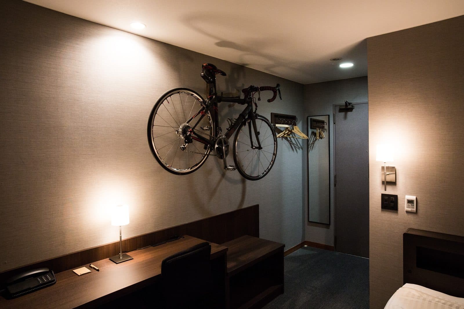 Road-bike-friendly rooms