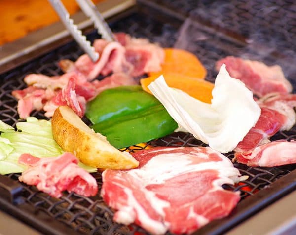 海岛食材早餐与烧烤