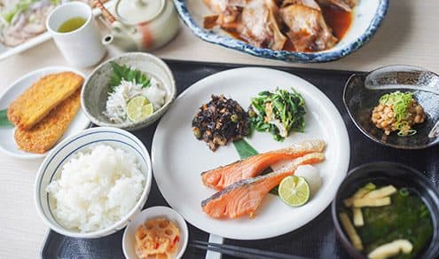 Tokushima-style breakfast buffet
