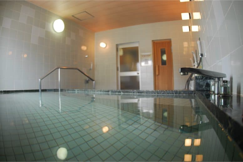 Shared bath with sauna
