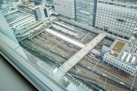 신주쿠역 트레인뷰