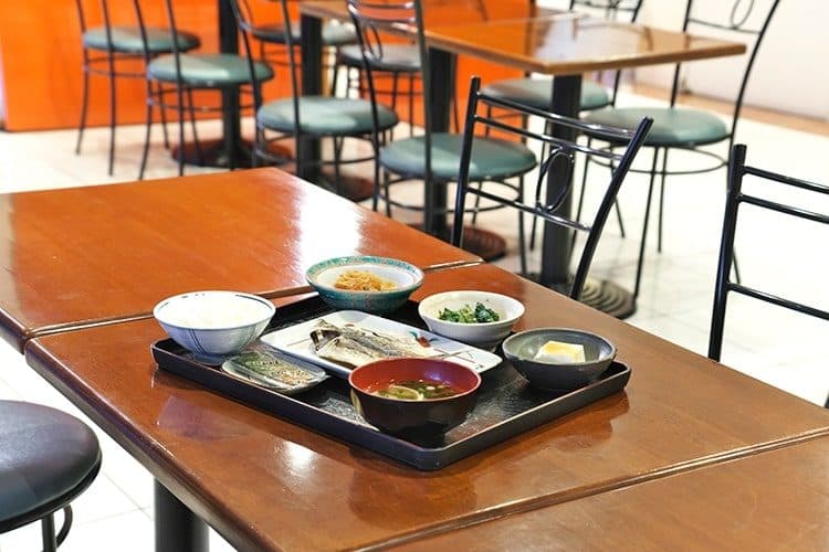 화식·양식 고르는 아침 정식