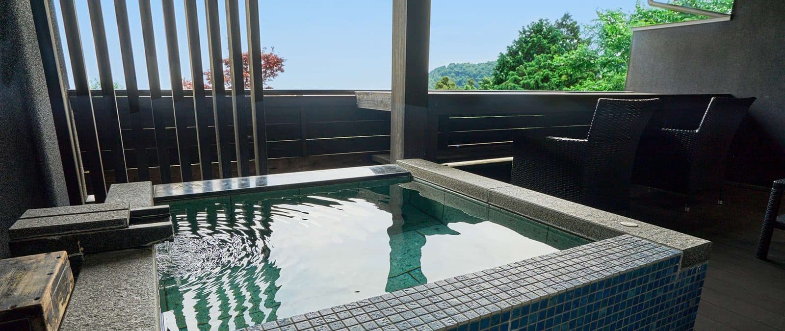 Hoshi: sea-view star room