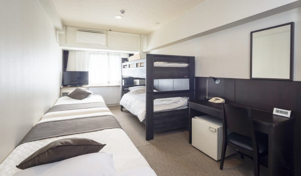 Bunk-bed quad rooms