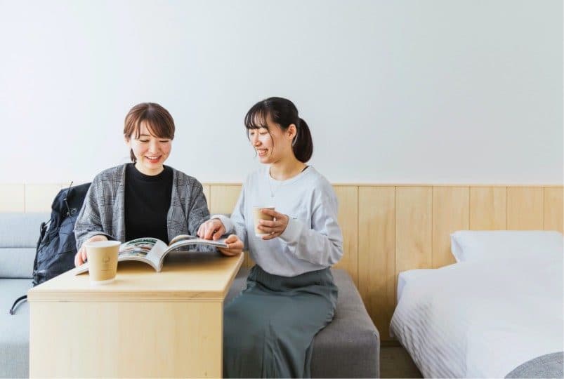 Café-style rooms in the Hanare annex