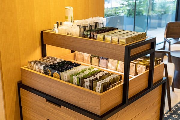 Lobby amenity station
