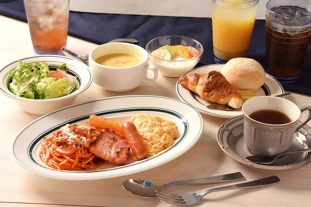 Yokohama-inspired breakfast