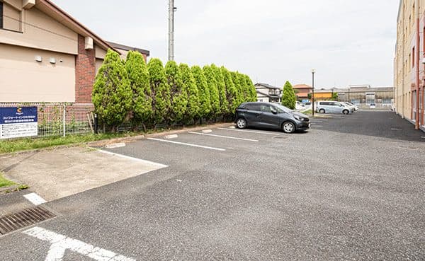 Free flat parking