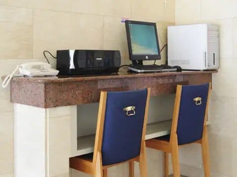 Free loans and amenities