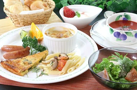 손수 구운 조식 빵