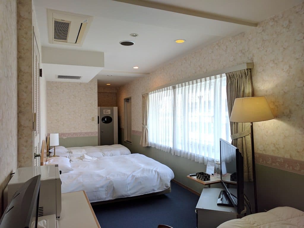 27.2 m² family room