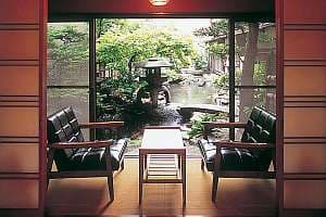 Tatami Rooms Facing the Garden